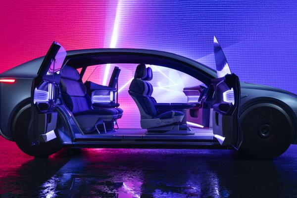 FORVIA佛瑞亚集团新一代未来座舱「智·璨座舱」